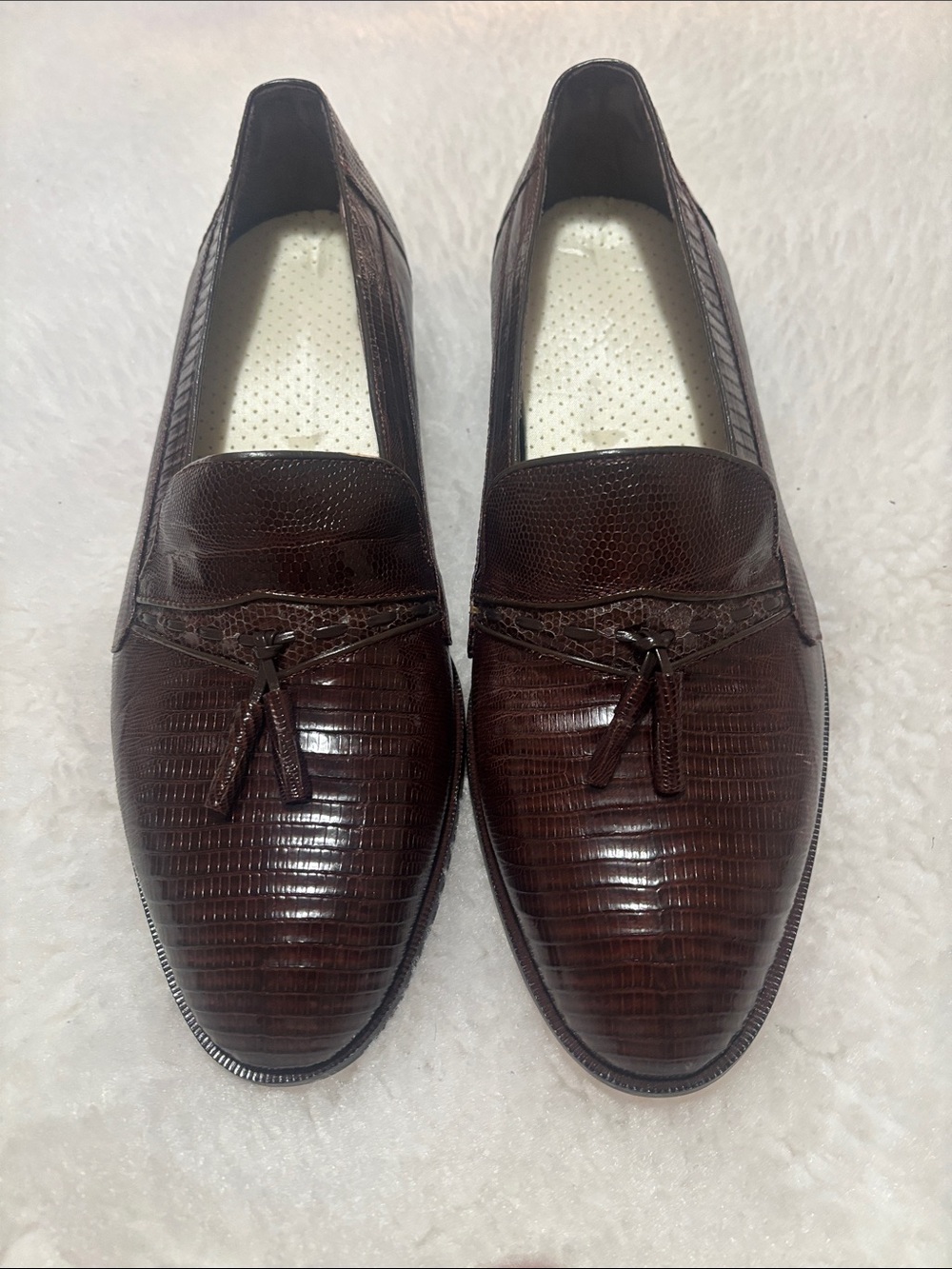 Giorgio Brutini Men's Dark Brown Textured Tassel Loafers